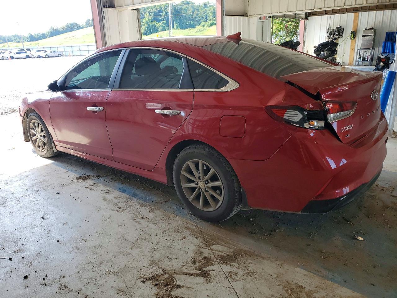 2018 Hyundai Sonata Se - Image 2