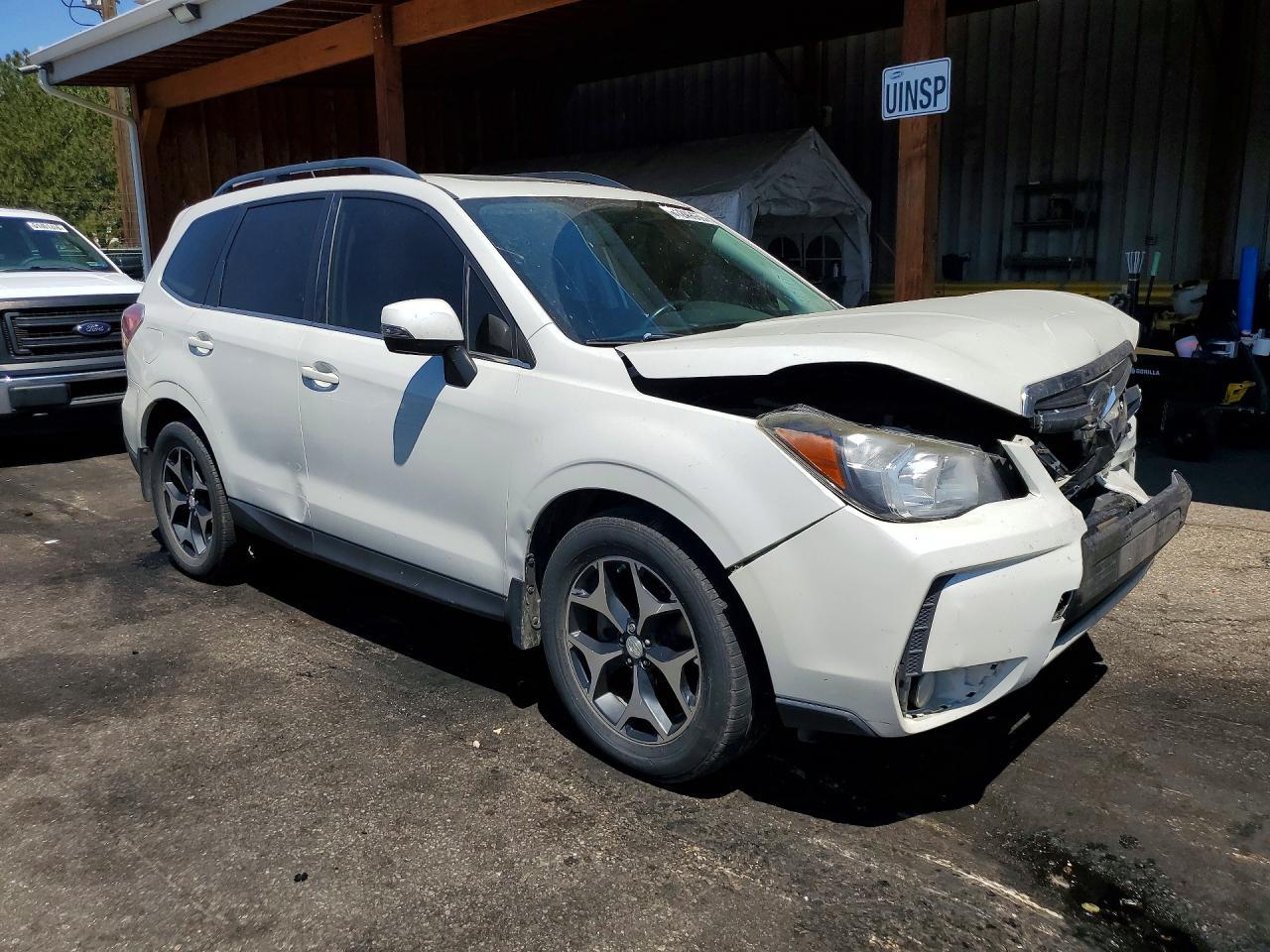 2014 Subaru Forester 2.0Xt Touring - Фото 4