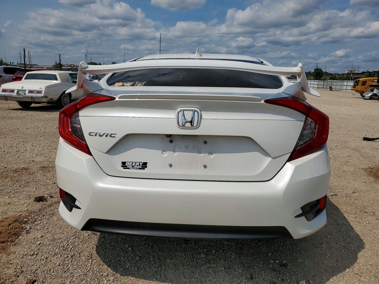 2016 Honda Civic Ex - Image 6