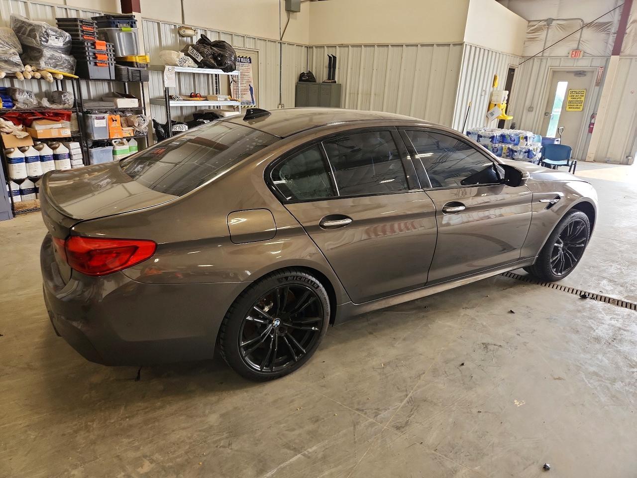 2018 BMW M5 - Image 3