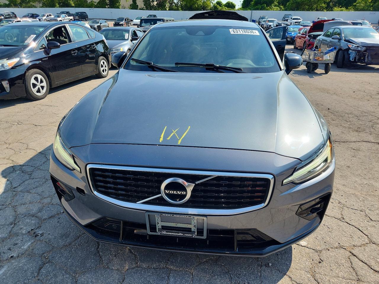 2019 Volvo S60 T5 R-Design - Фото 5