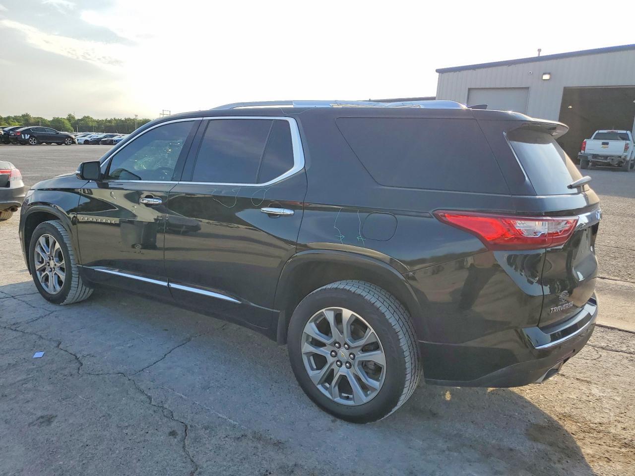 2018 Chevrolet Traverse Premier - Image 2
