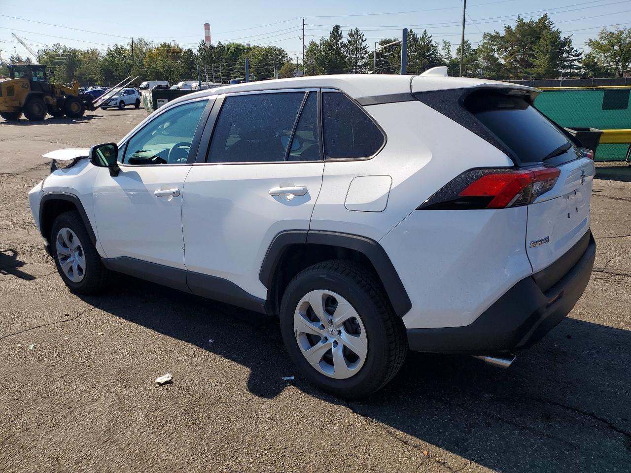 2024 Toyota Rav4 Le - Фото 2