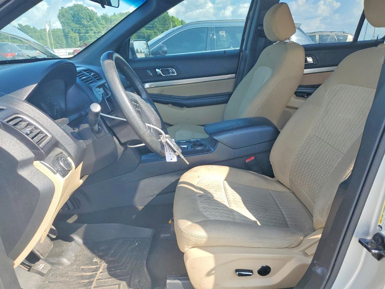 2016 Ford Explorer - Фото 7