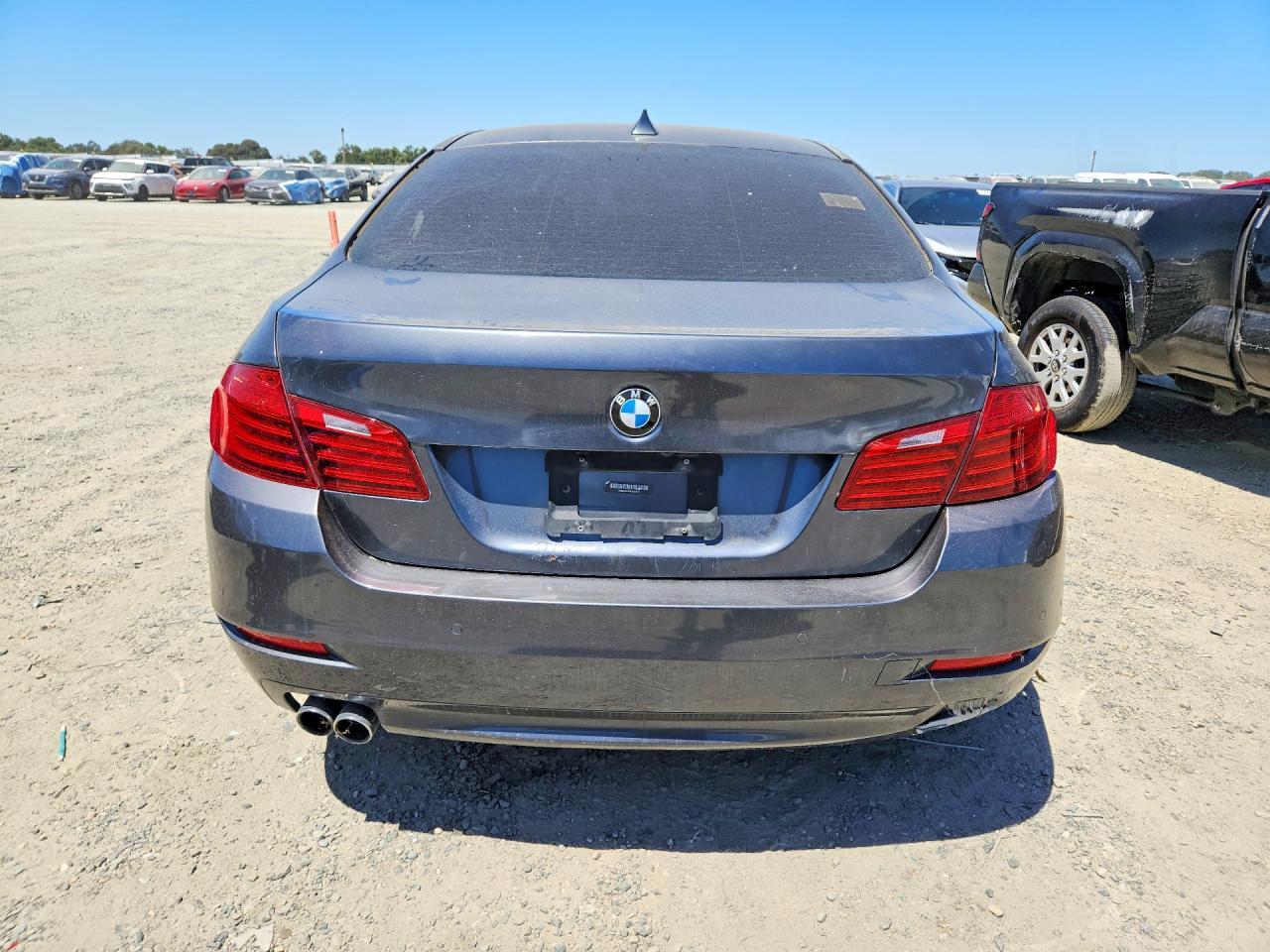 2015 BMW 528 I - Image 6