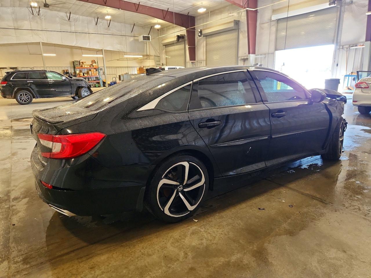 2021 Honda Accord Sport - Image 3