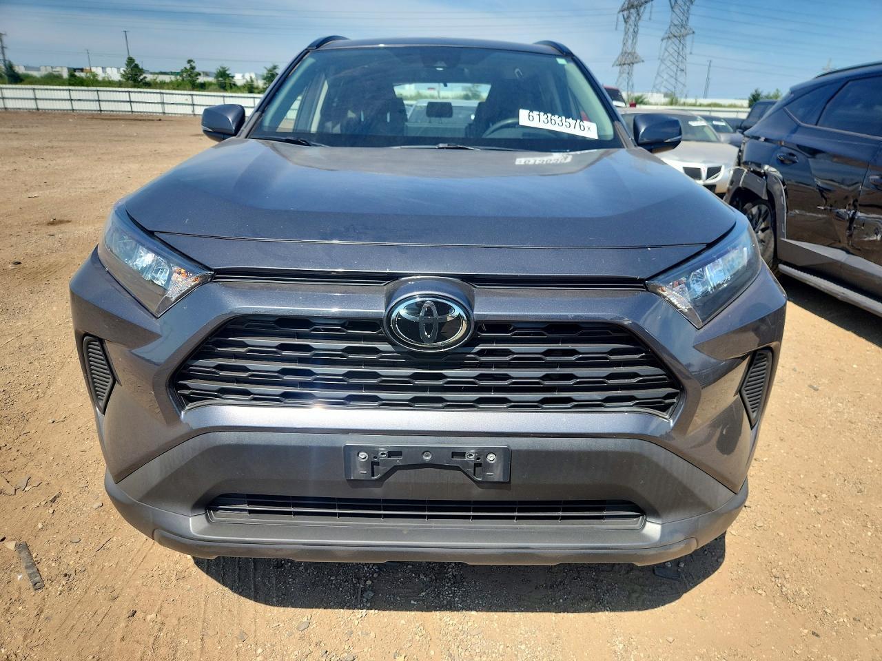 2020 Toyota Rav4 Le - Image 5
