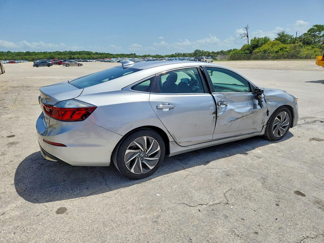 2019 Honda Insight Touring - Фото 3