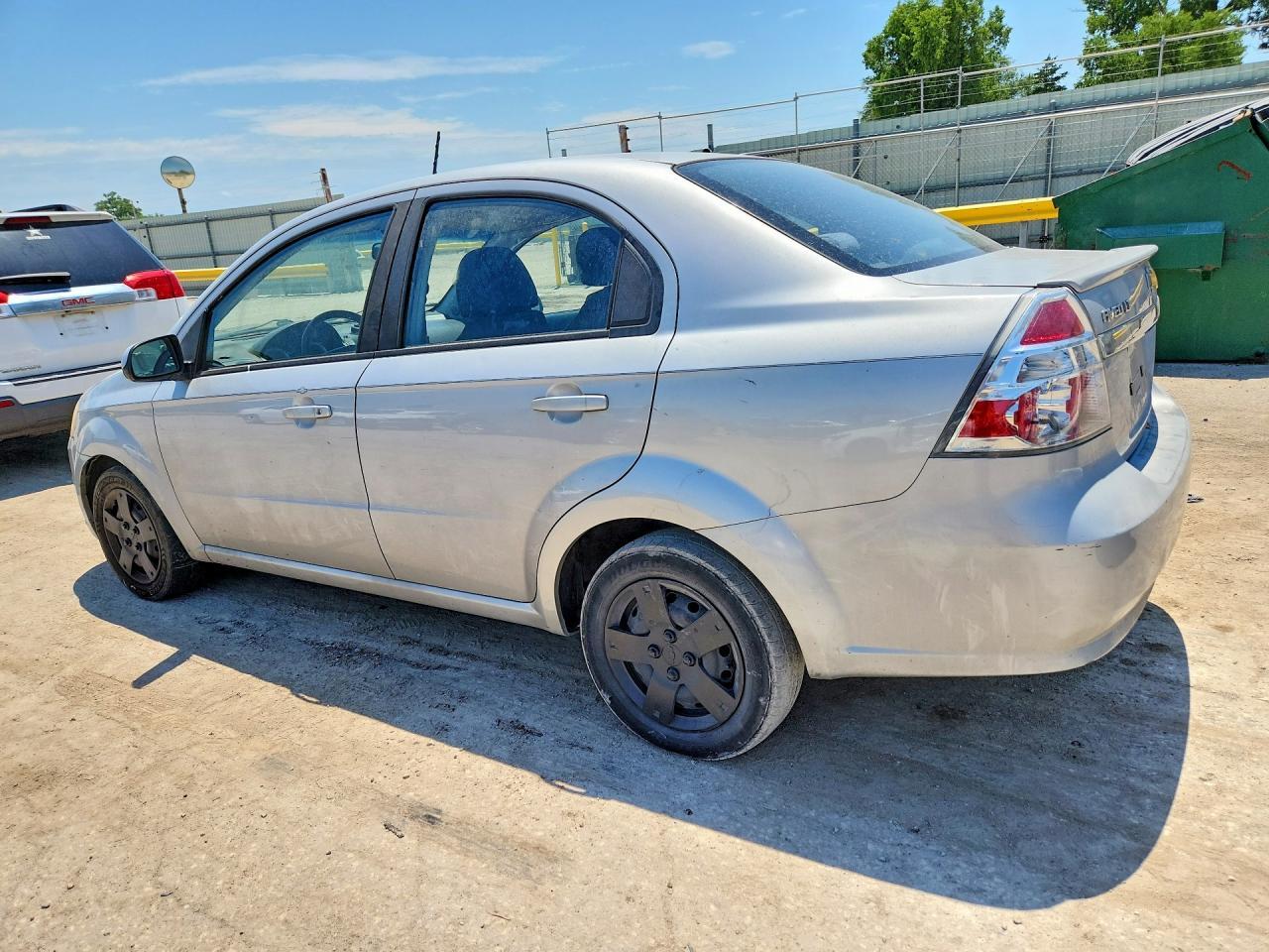 2010 Chevrolet Aveo Ls - Image 2