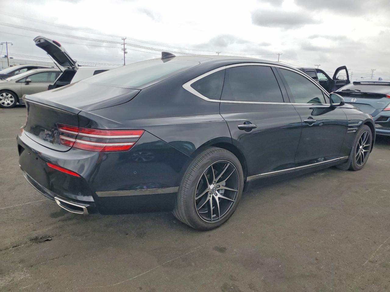 2022 Genesis G80 2.5T - Image 3