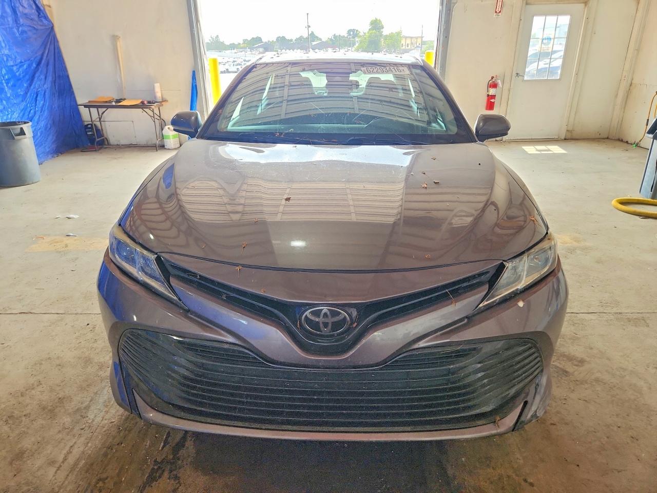 2020 Toyota Camry Le - Image 5