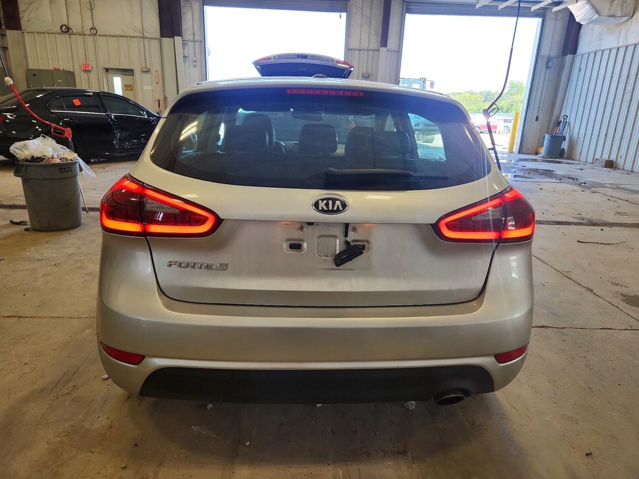 2014 Kia Forte Ex - Image 6