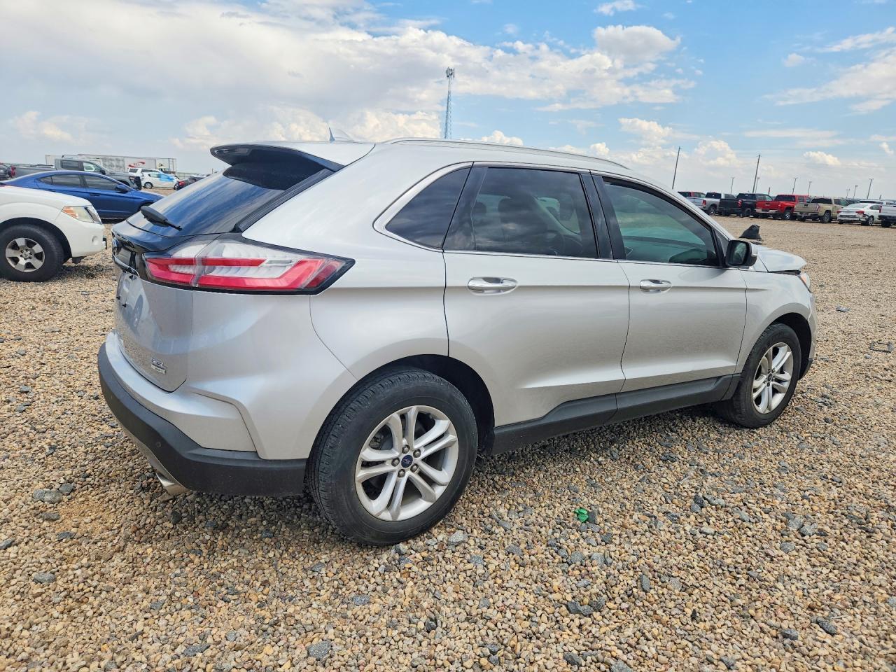 2019 Ford Edge Sel - Image 3