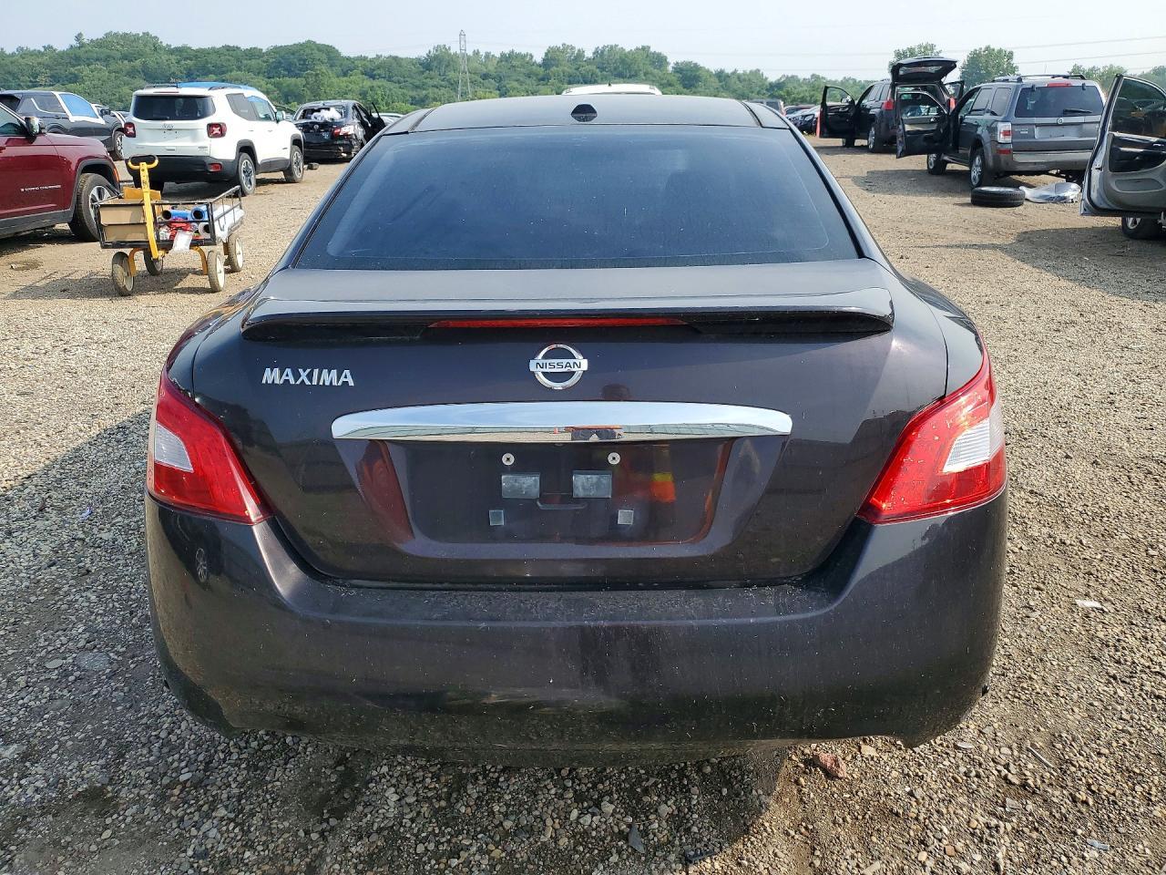 2012 Nissan Maxima - Image 6
