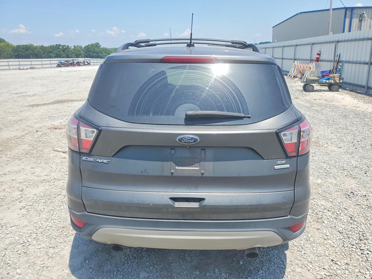 2018 Ford Escape Se - Фото 6