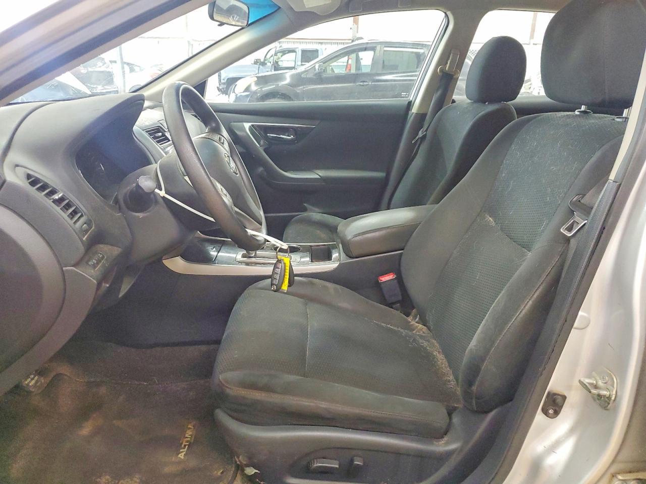 2014 Nissan Altima 2.5 - Image 7