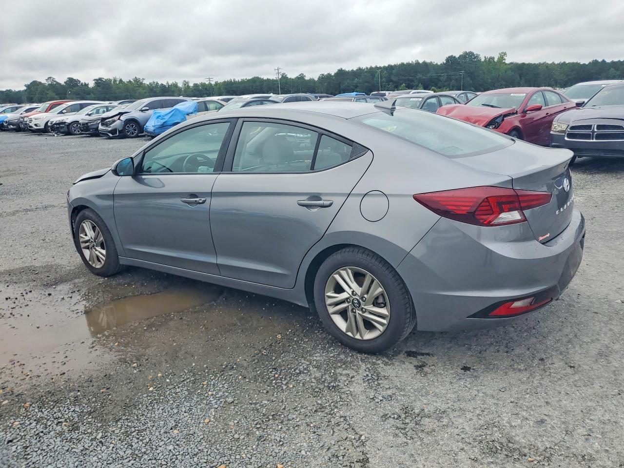 2019 Hyundai Elantra Value Edition - Фото 2