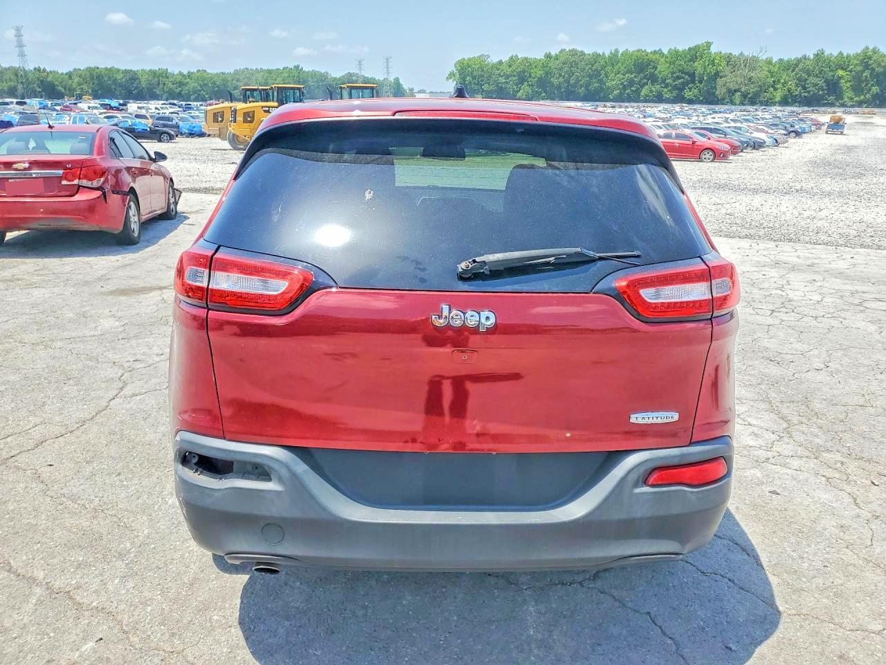2015 Jeep Cherokee Sport - Фото 6