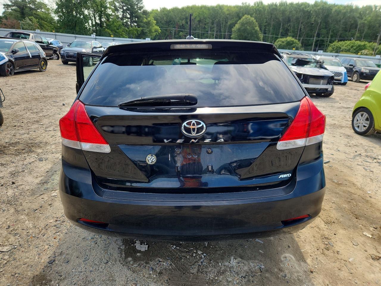 2011 Toyota Venza Awd 4Cyl - Image 6