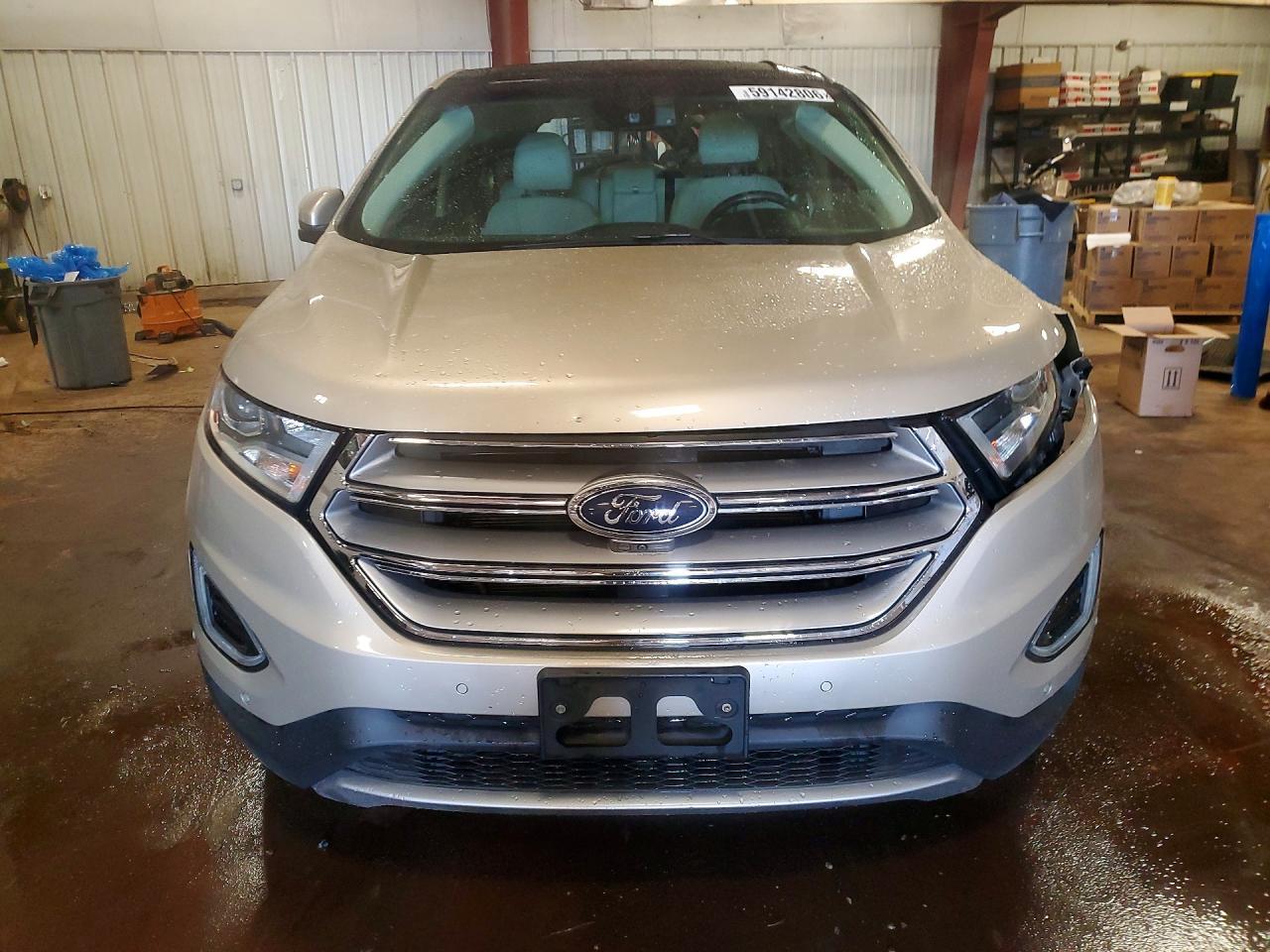 2017 Ford Edge Titanium - Image 5
