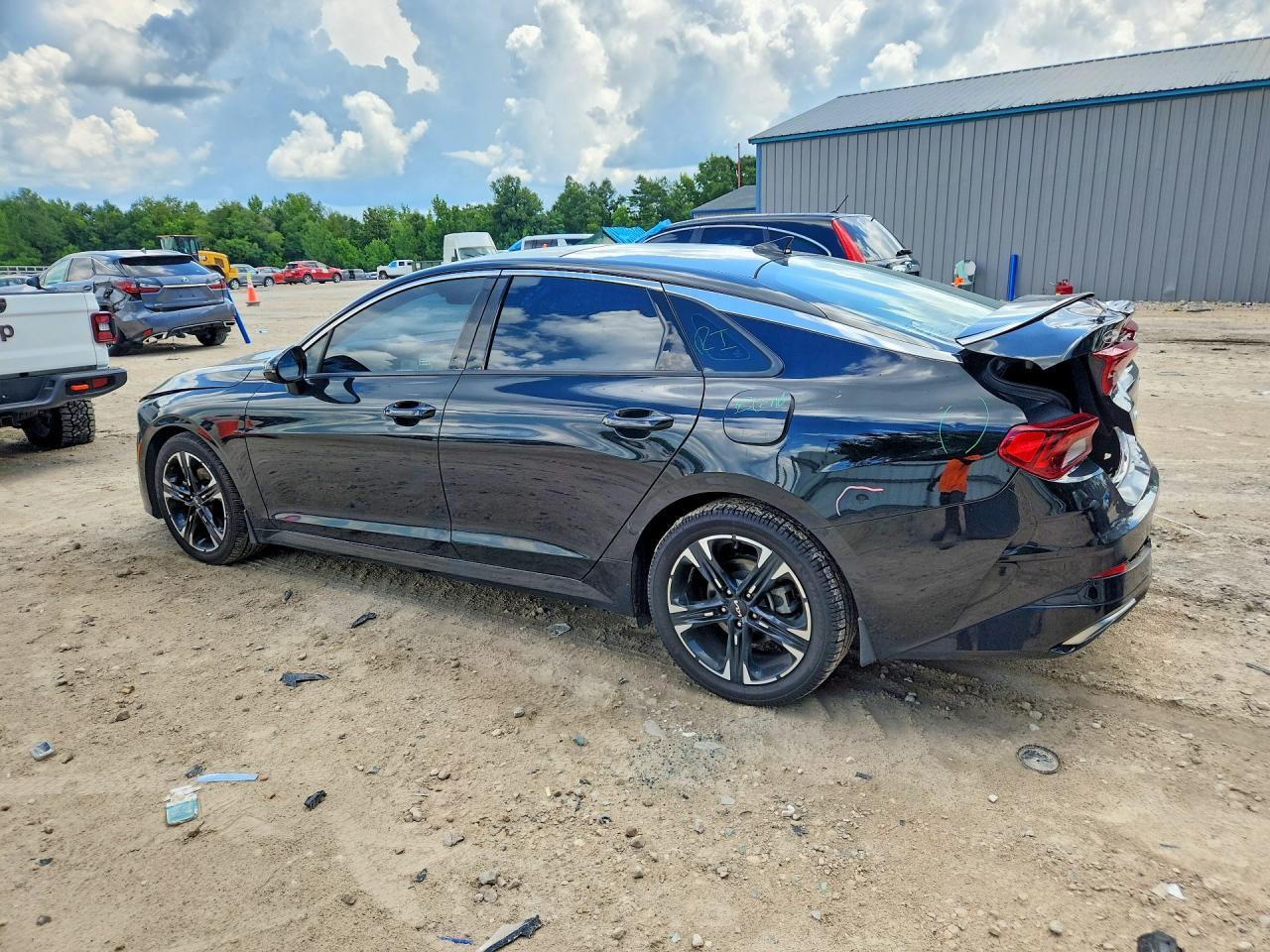 2022 Kia K5 Gt Line - Фото 2