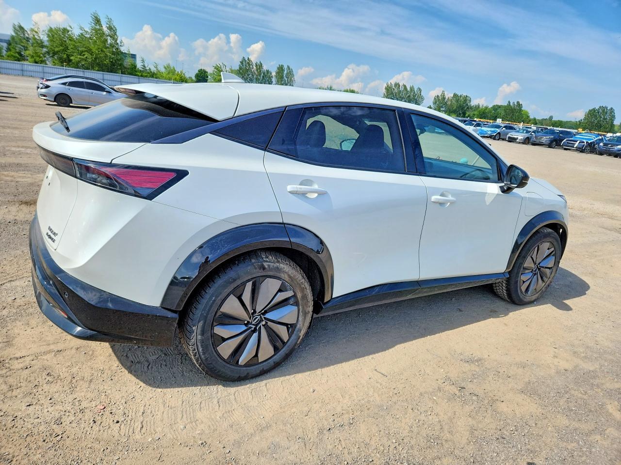 2025 Nissan Ariya Engage+ E-4Orce - Фото 3