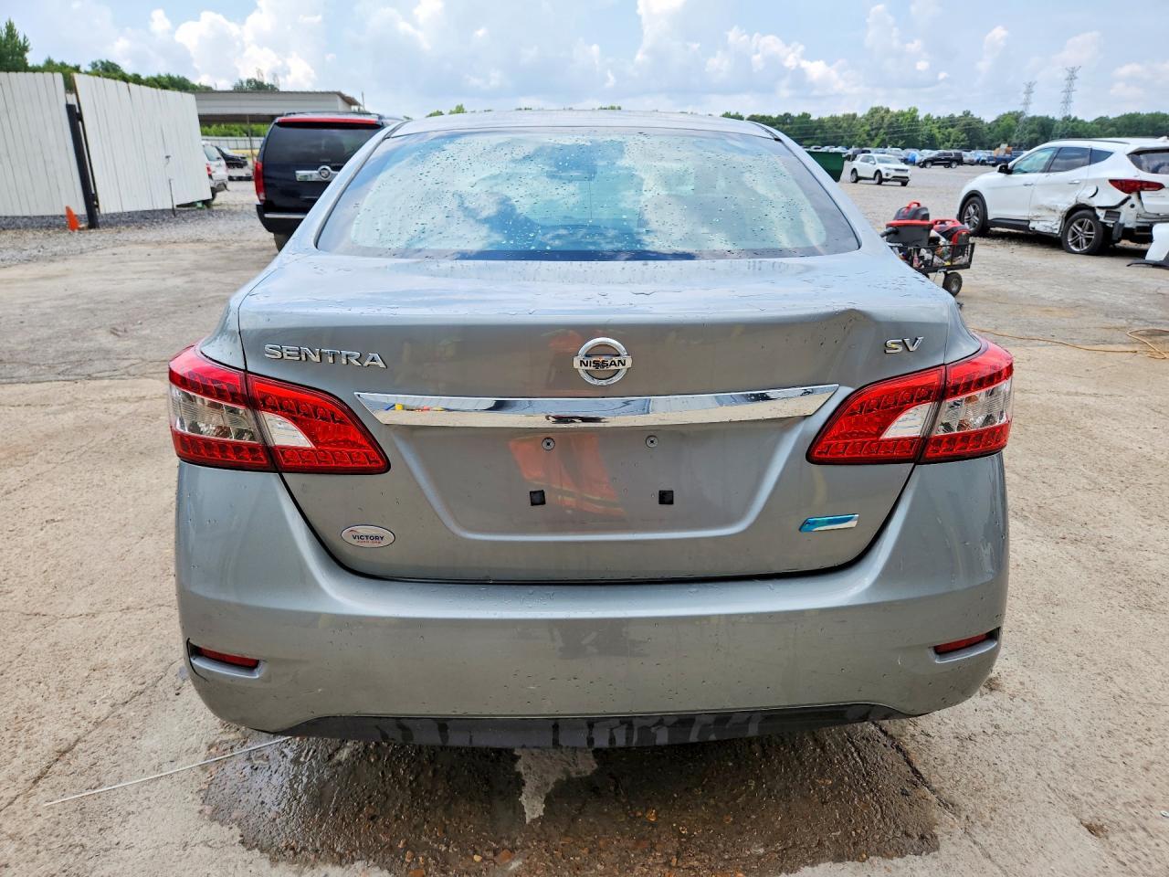 2013 Nissan Sentra S - Image 6