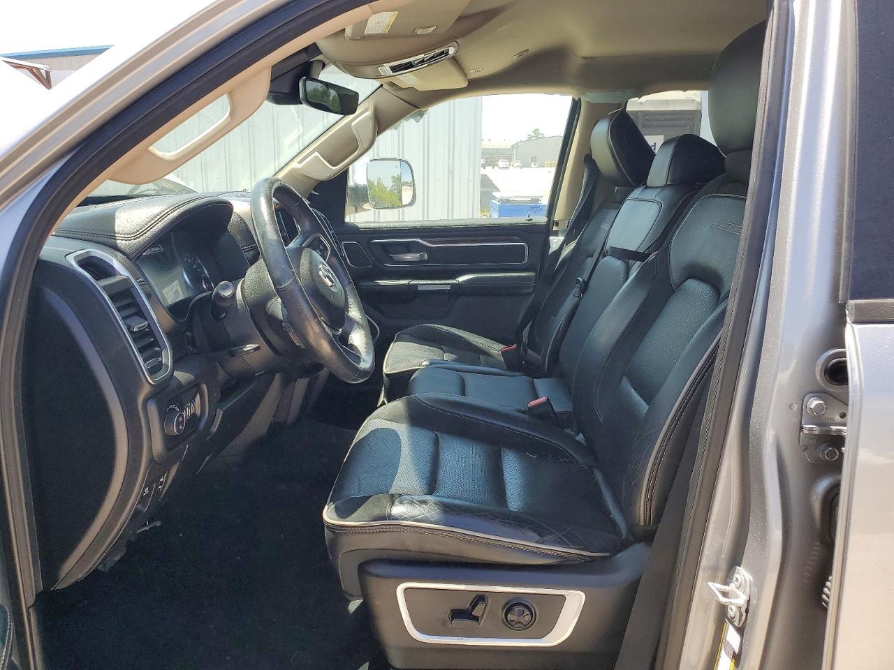 2019 Ram 1500 Laramie - Фото 7