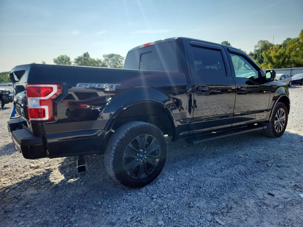 2018 Ford F150 Supercrew - Фото 3