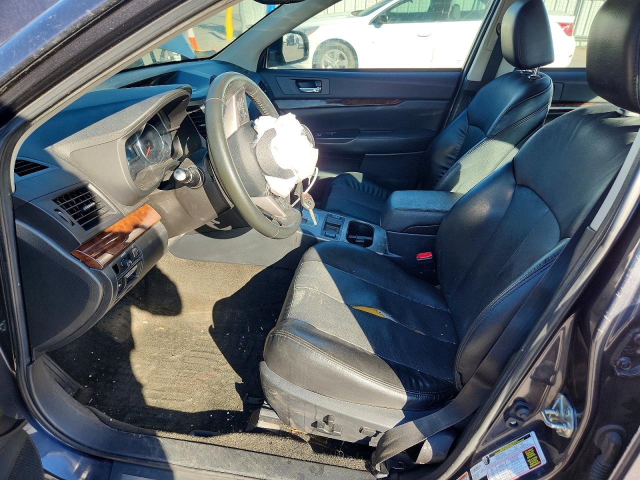 2013 Subaru Legacy 3.6R Limited - Image 7