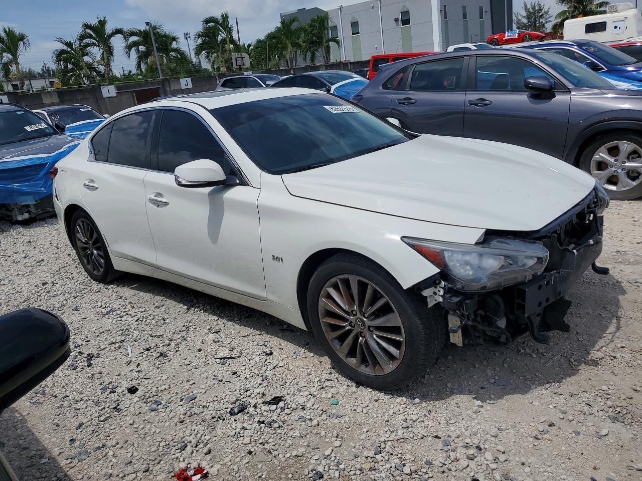 2018 Infiniti Q50 3.0T Luxe - Image 4