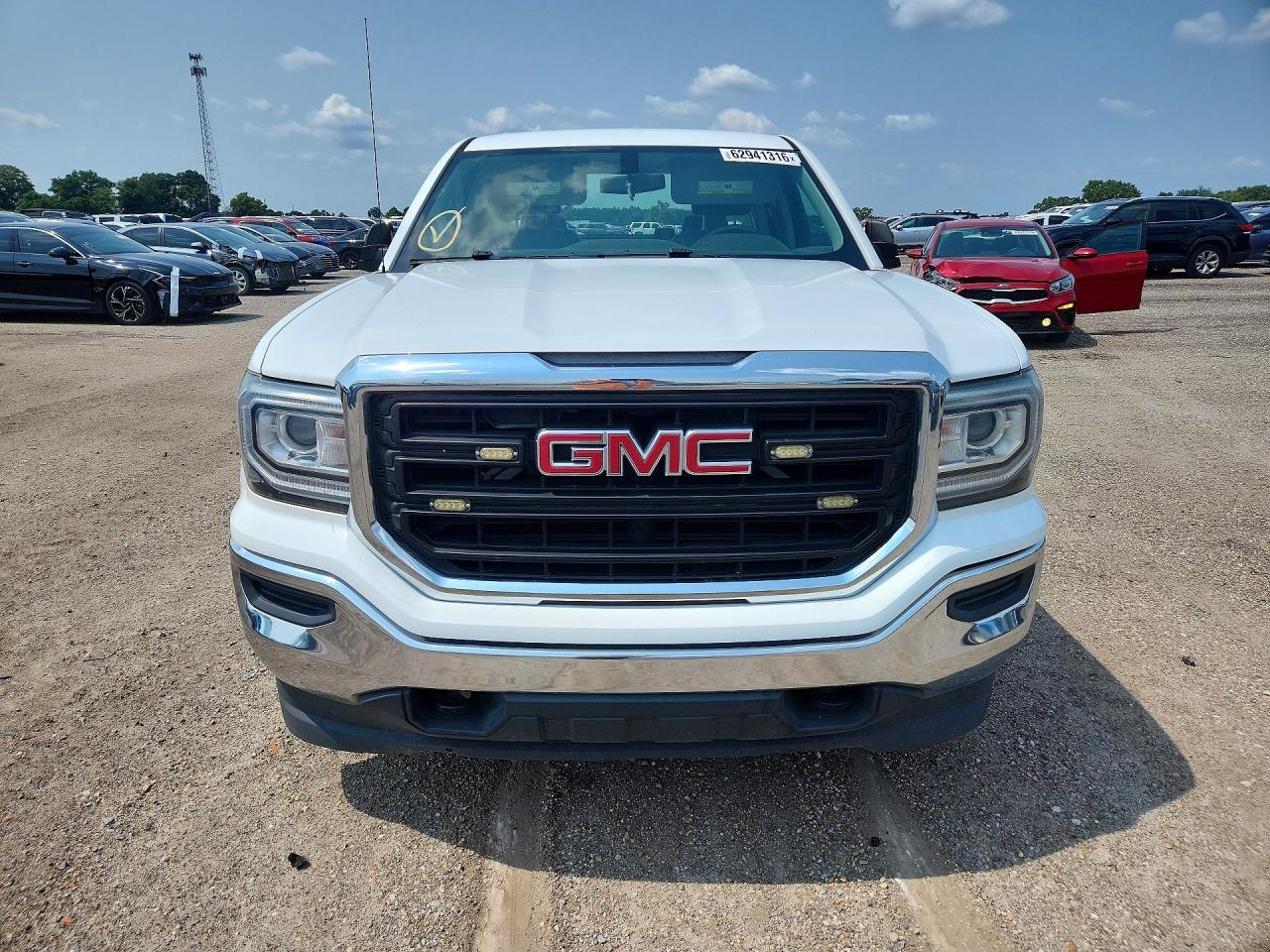2017 GMC Sierra K1500 - Фото 5