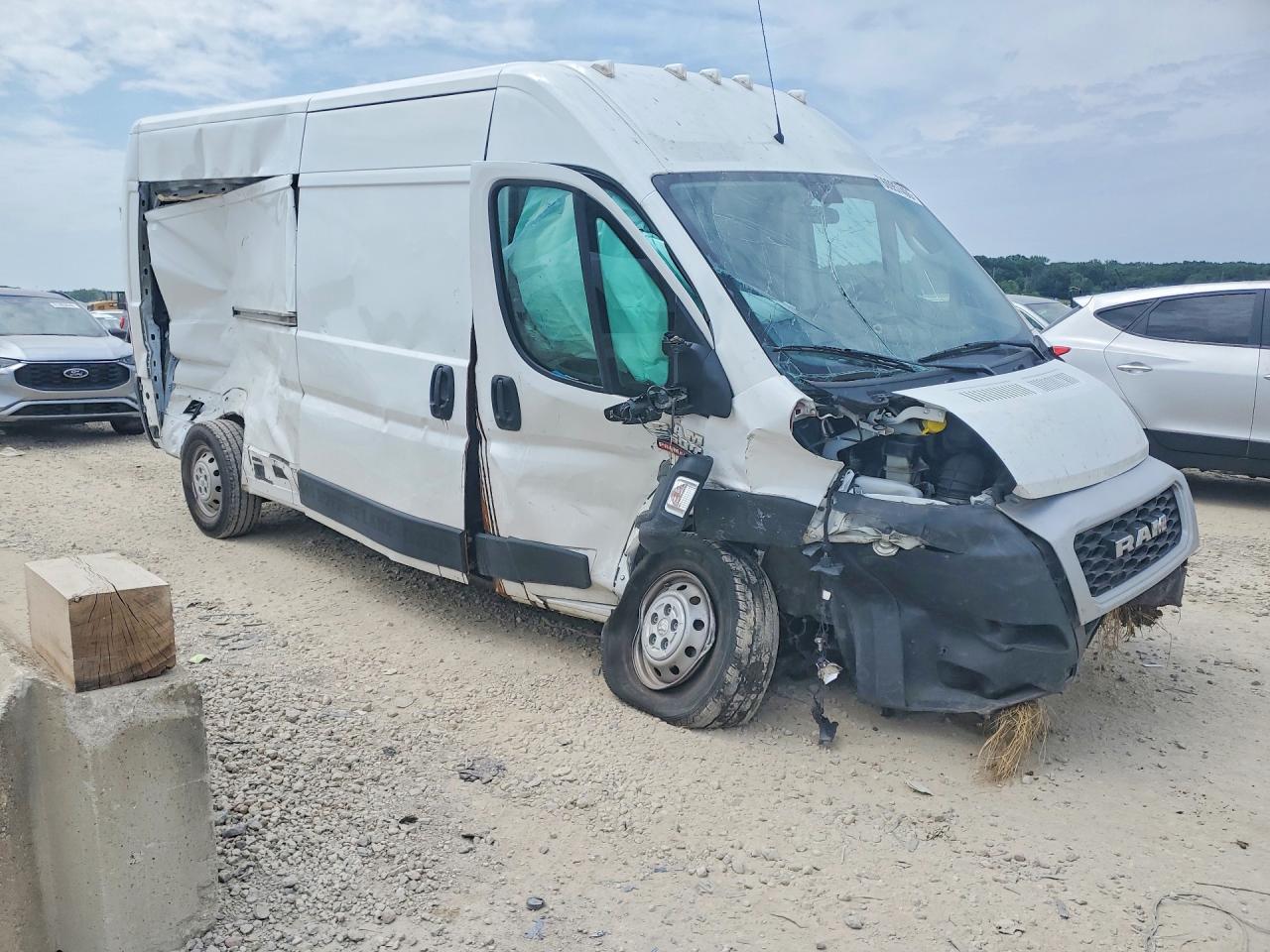 2021 Dodge Promaster Cargo Van - Image 4