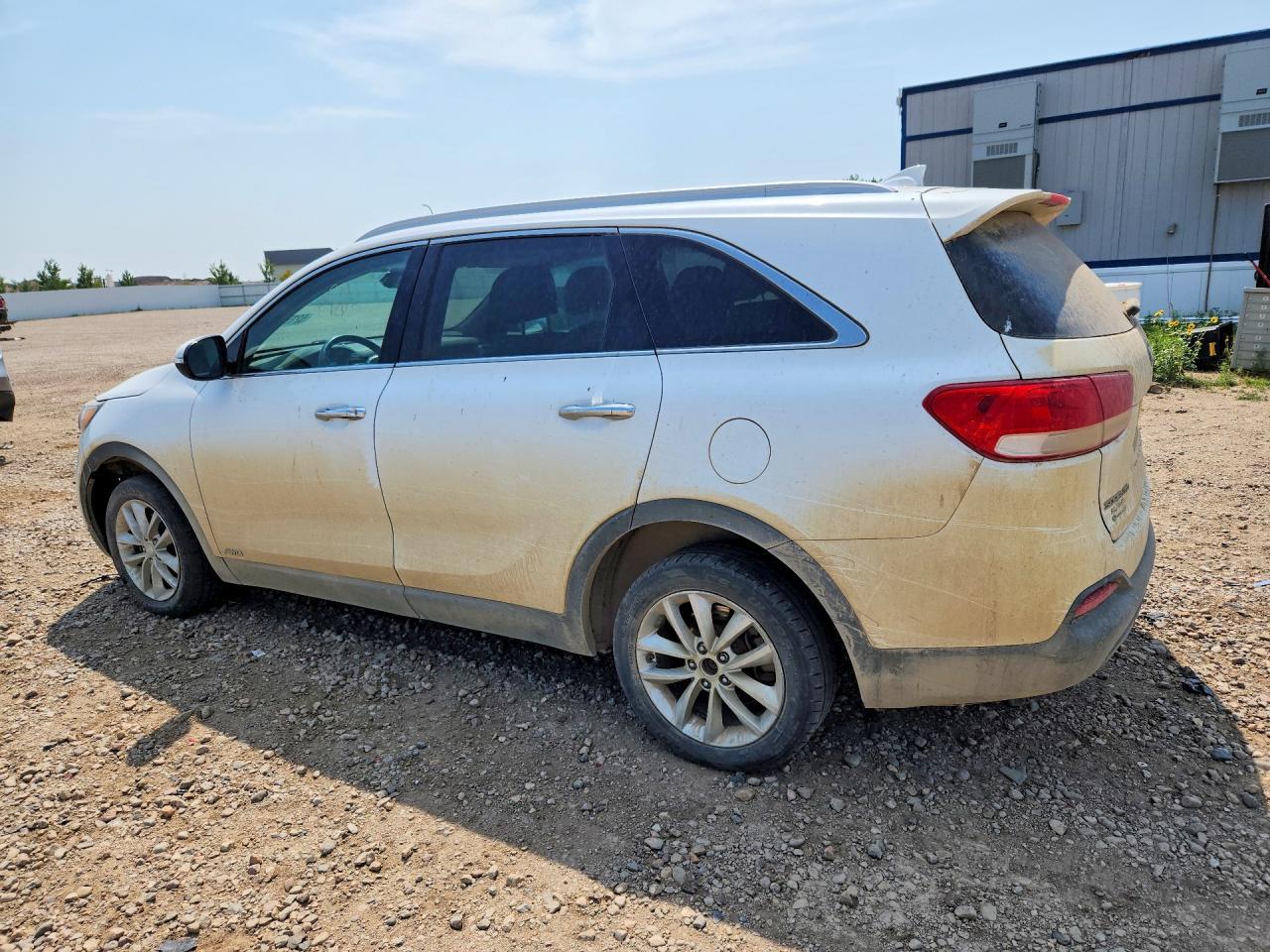 2017 Kia Sorento Lx - Image 2