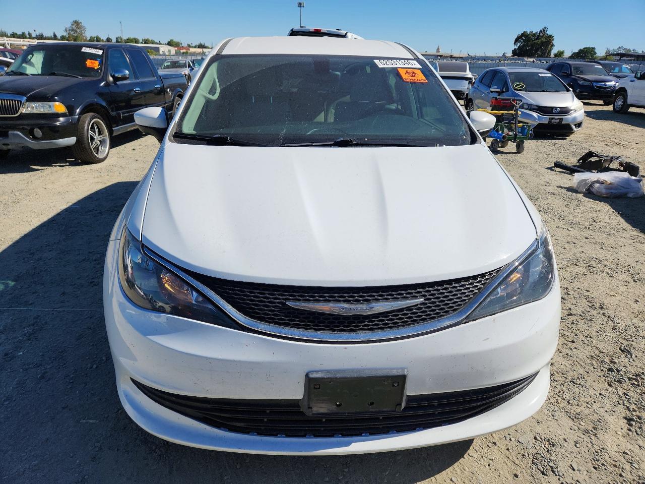 2017 Chrysler Pacifica Lx - Фото 5