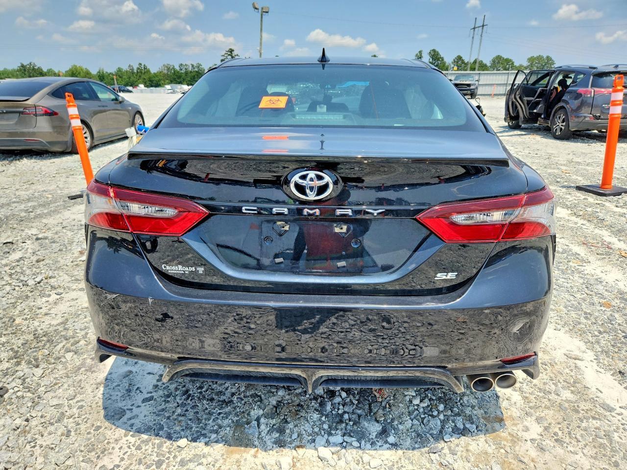 2023 Toyota Camry Se - Фото 6
