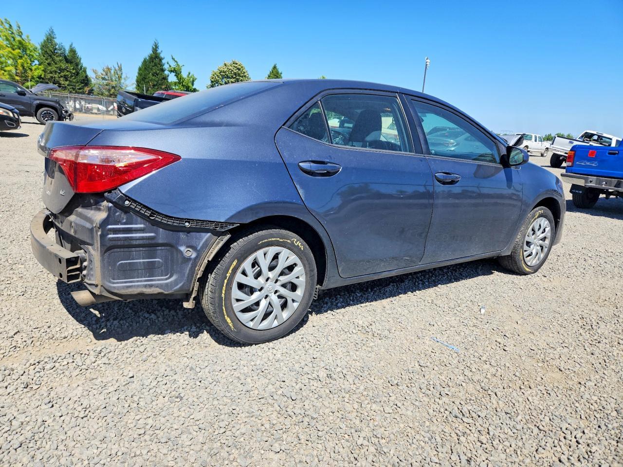 2018 Toyota Corolla Le - Image 3