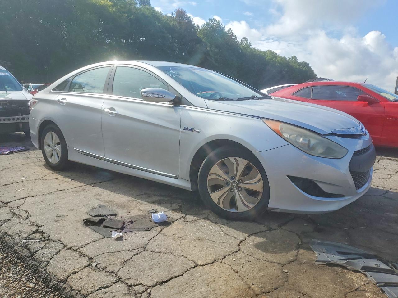 2015 Hyundai Sonata Hybrid Base - Фото 4