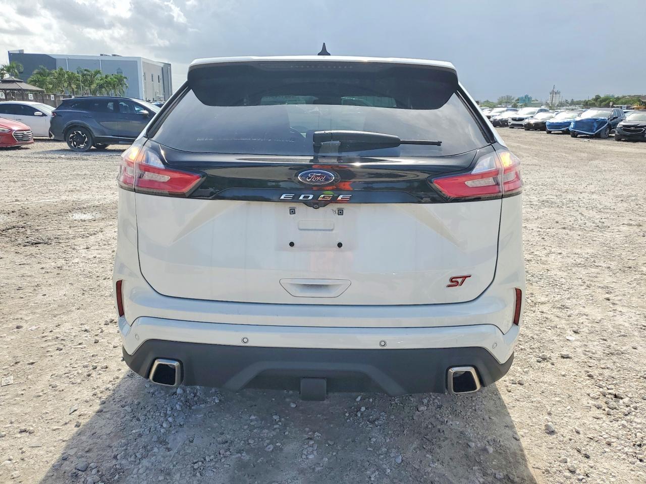 2022 Ford Edge St - Фото 6