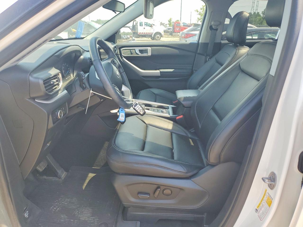 2023 Ford Explorer Xlt - Фото 7