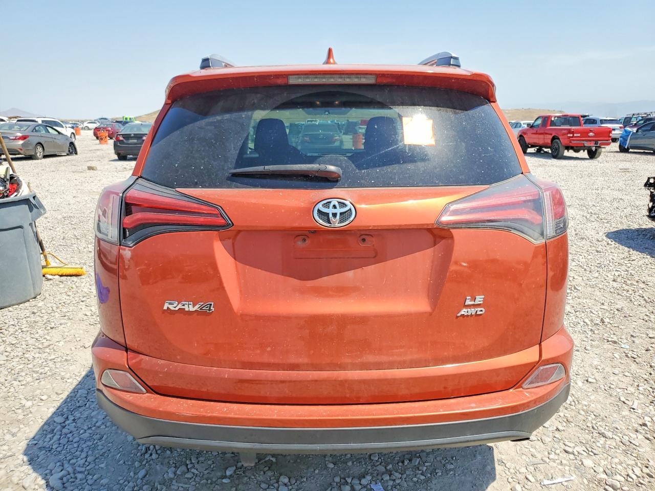 2016 Toyota Rav4 Le - Image 6