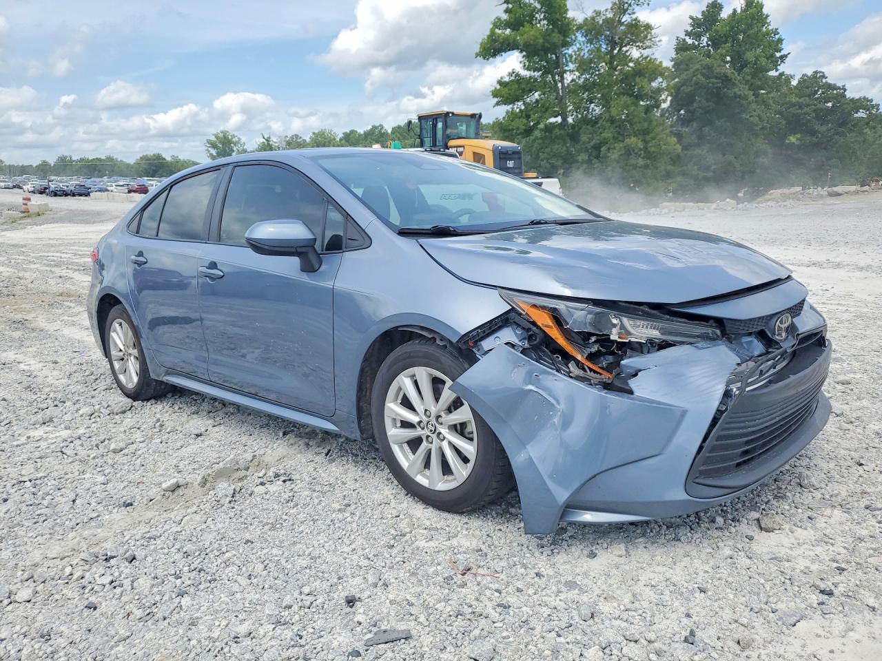 2023 Toyota Corolla Le - Image 4