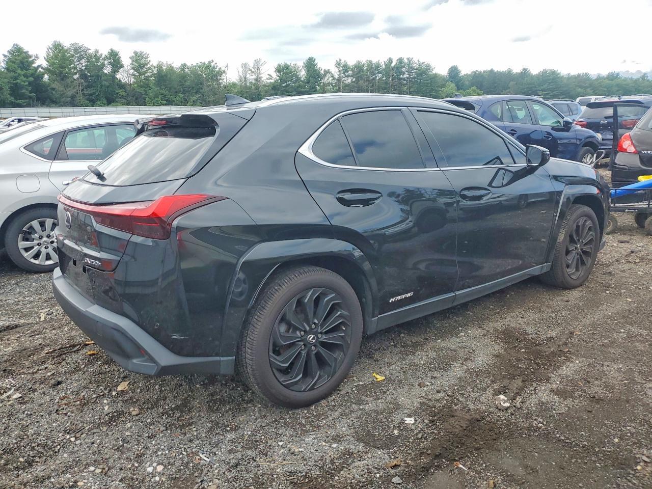 2022 Lexus Ux 250H Base - Image 3