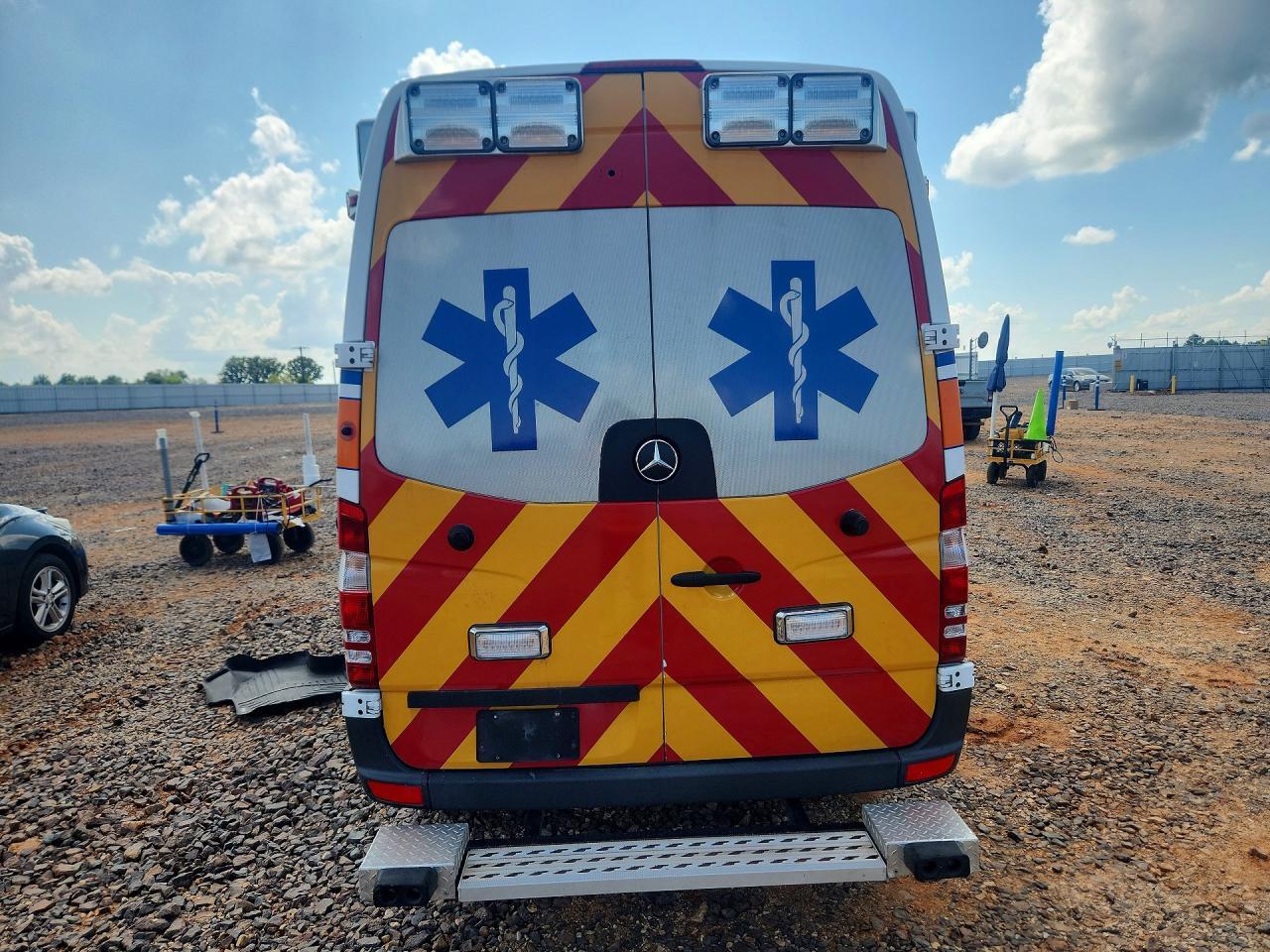 2017 Mercedes-Benz Sprinter 2500 Ambulance - Фото 6