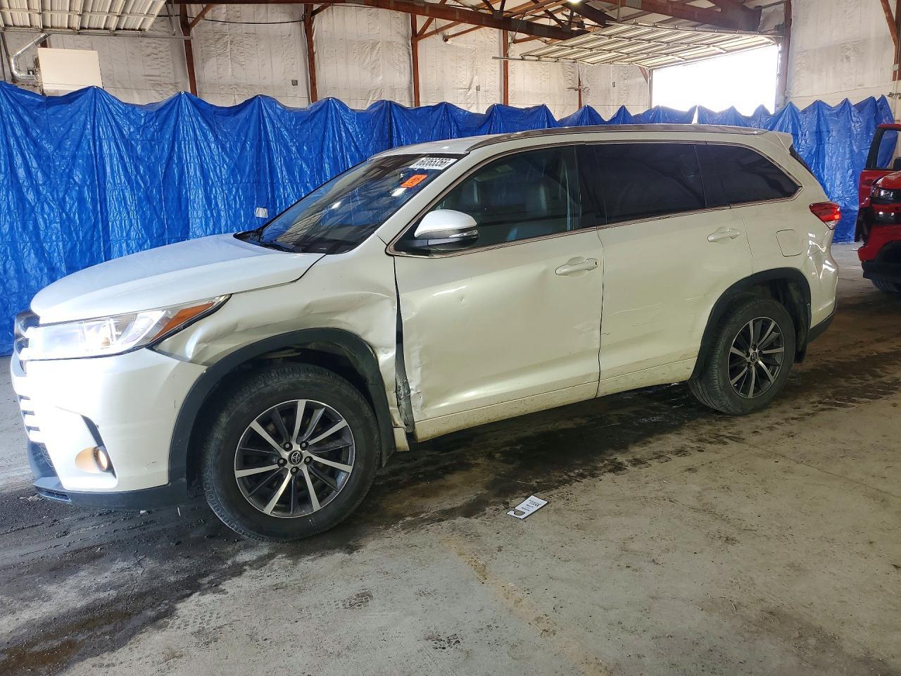 2017 Toyota Highlander Xle