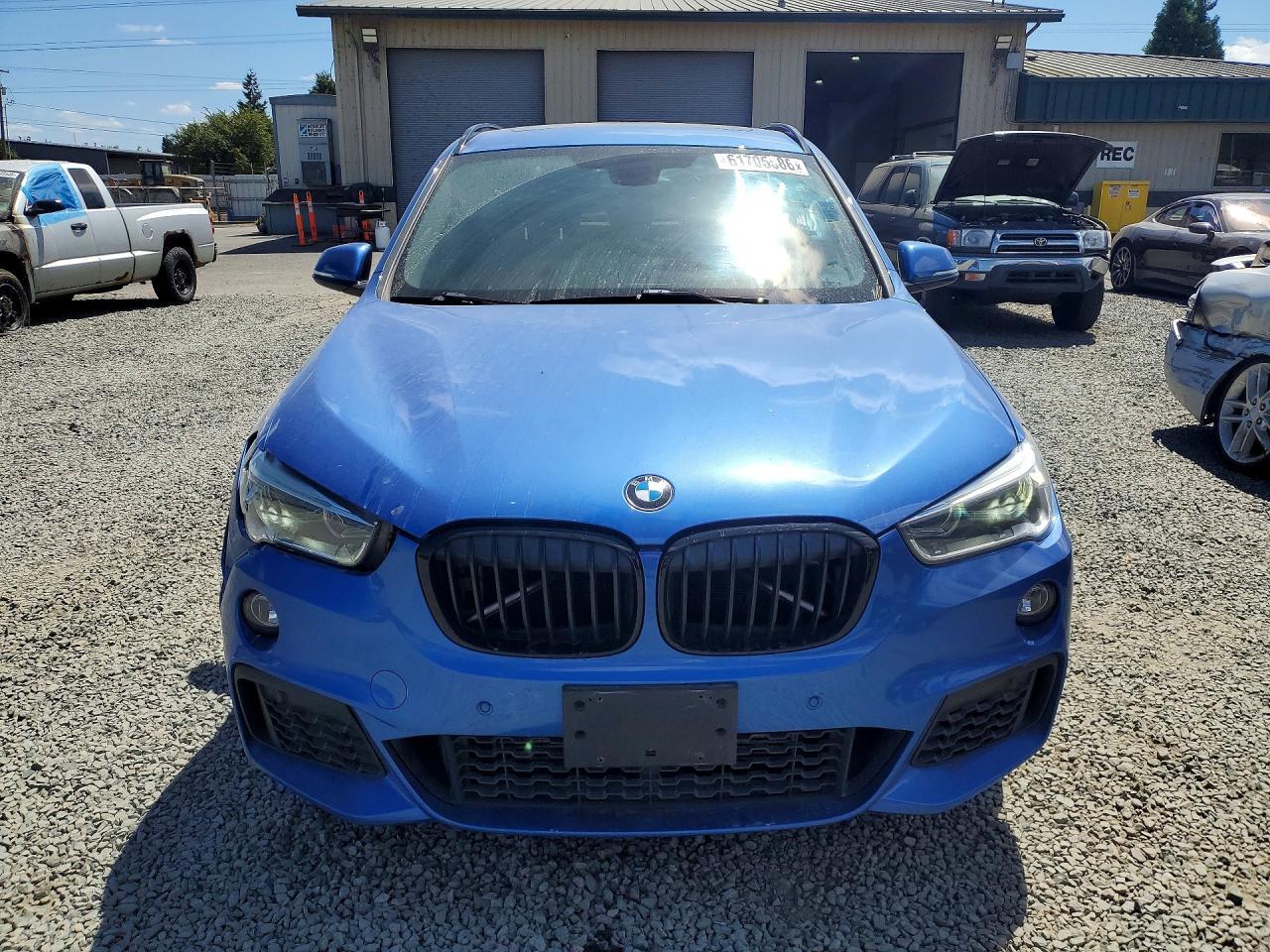 2017 BMW X1 xDrive28I - Фото 5