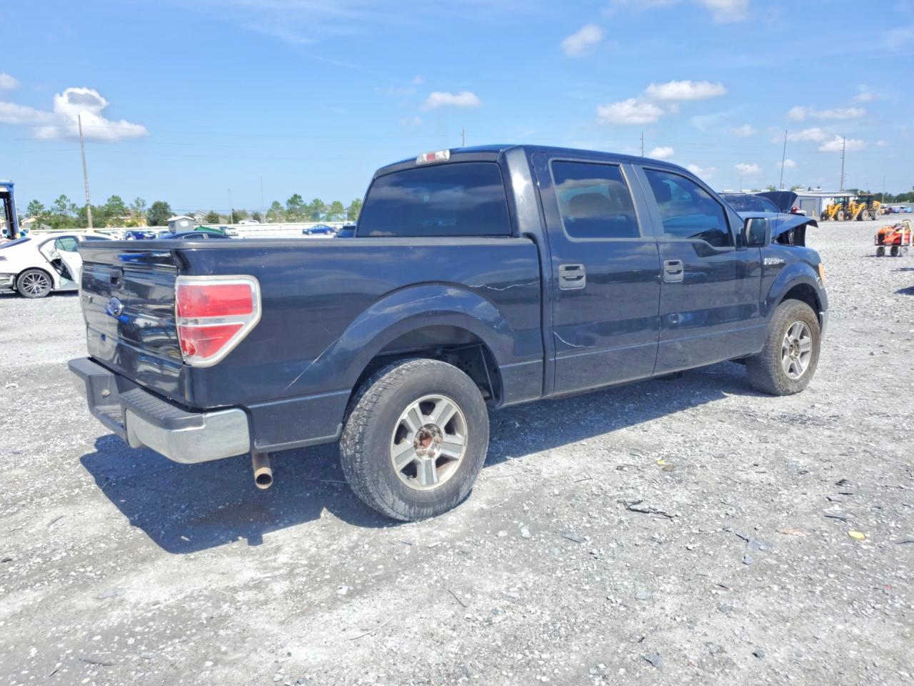 2010 Ford F150 Supercrew - Фото 3