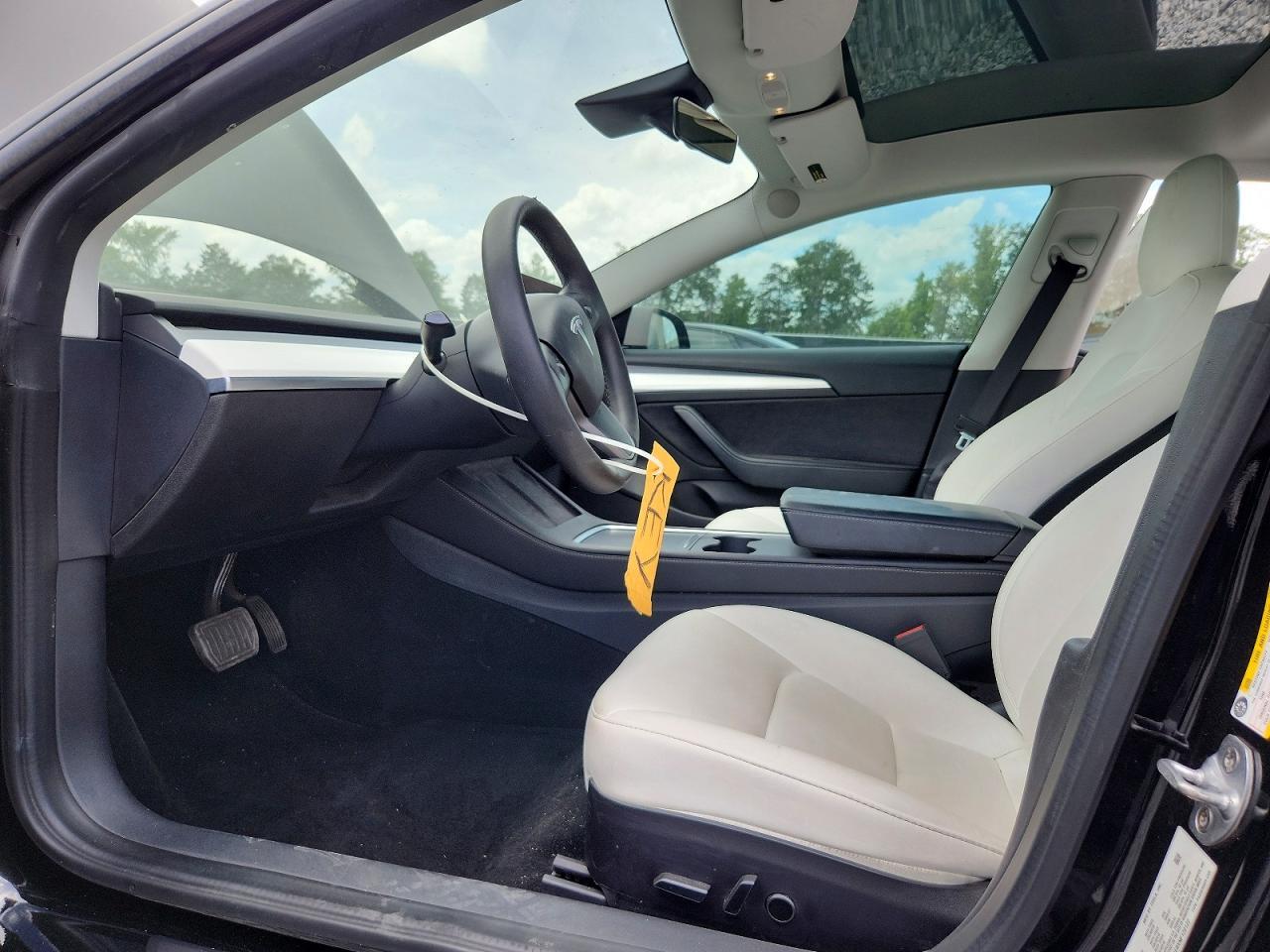 2022 Tesla Model 3 - Фото 7