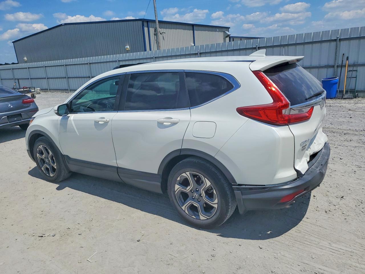 2017 Honda Cr-V Exl - Image 2