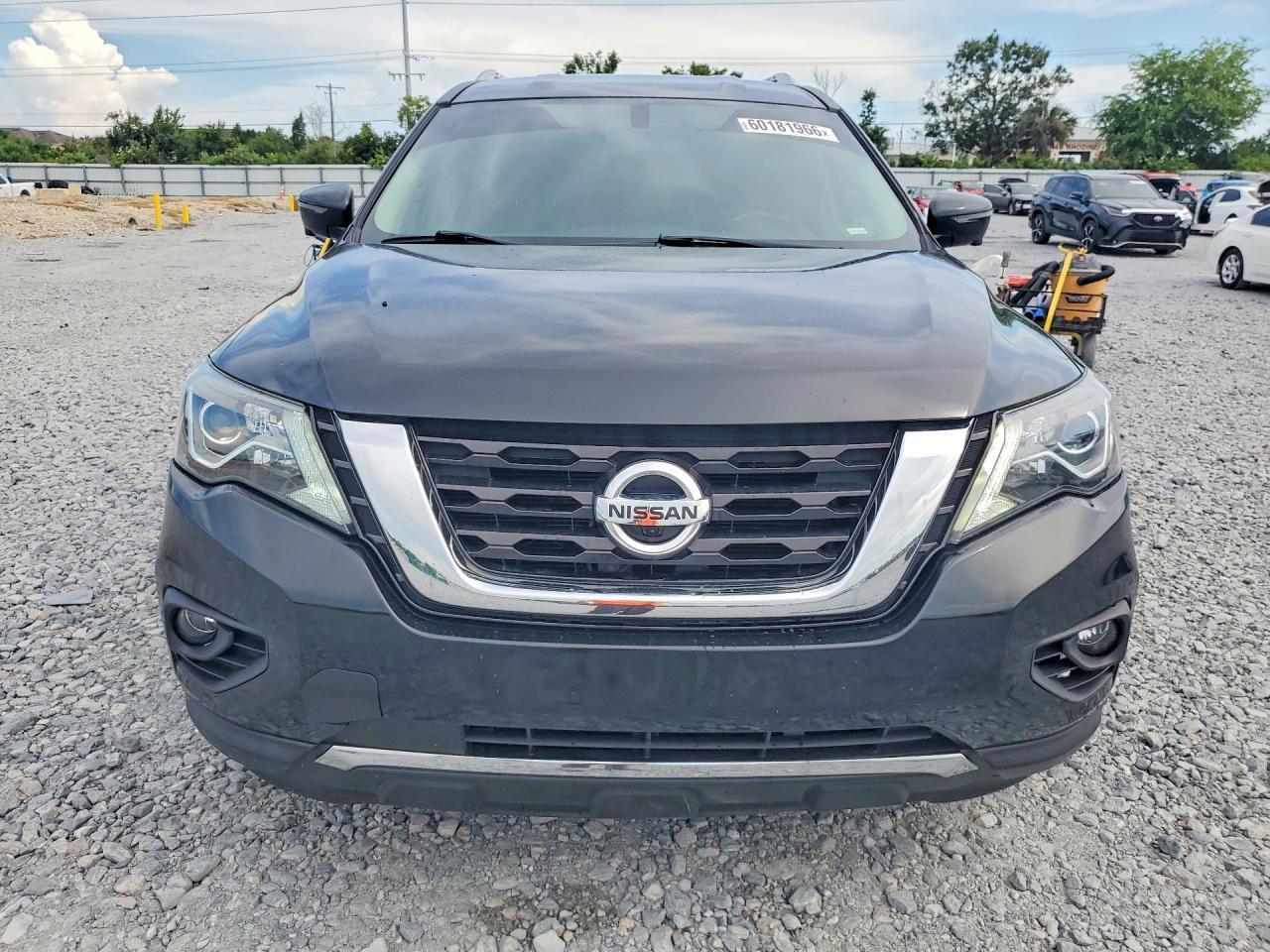 2018 Nissan Pathfinder Sl - Image 5